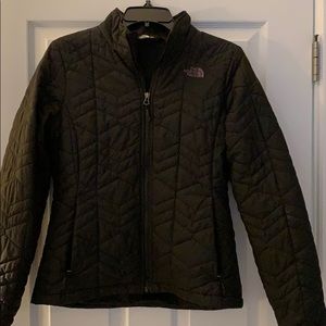 Women’s North Face jacket